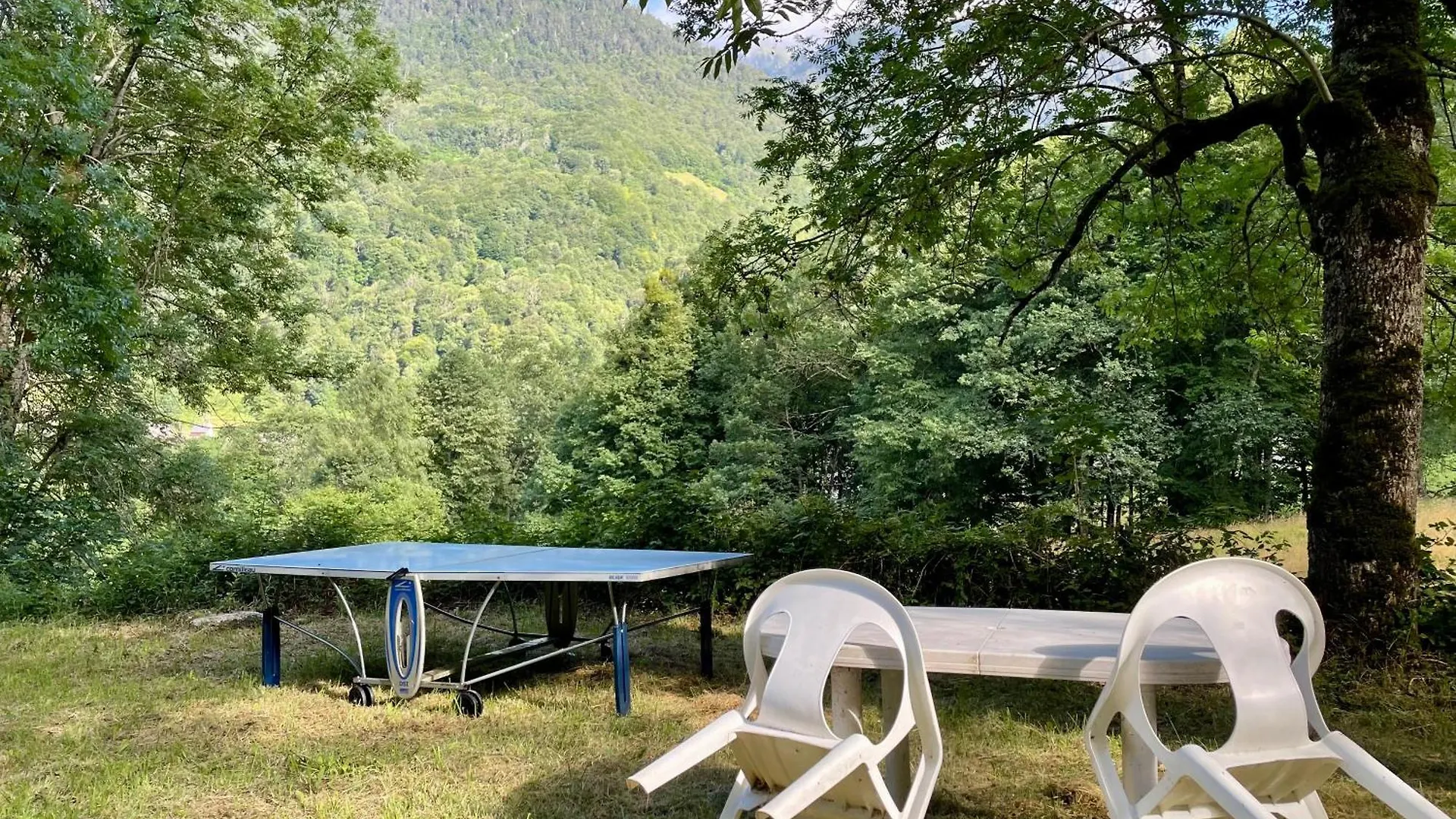 Appartement Avec Grand Espace Vert كوتيريه